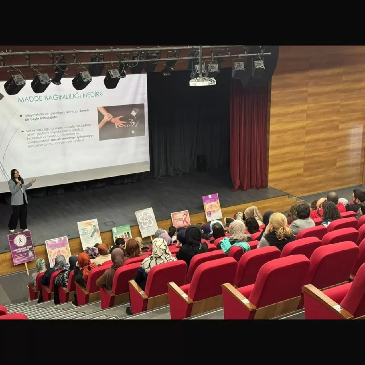 Gürsu'da Madde ve Teknoloji Bağımlılığı Eğitimi Düzenlendi