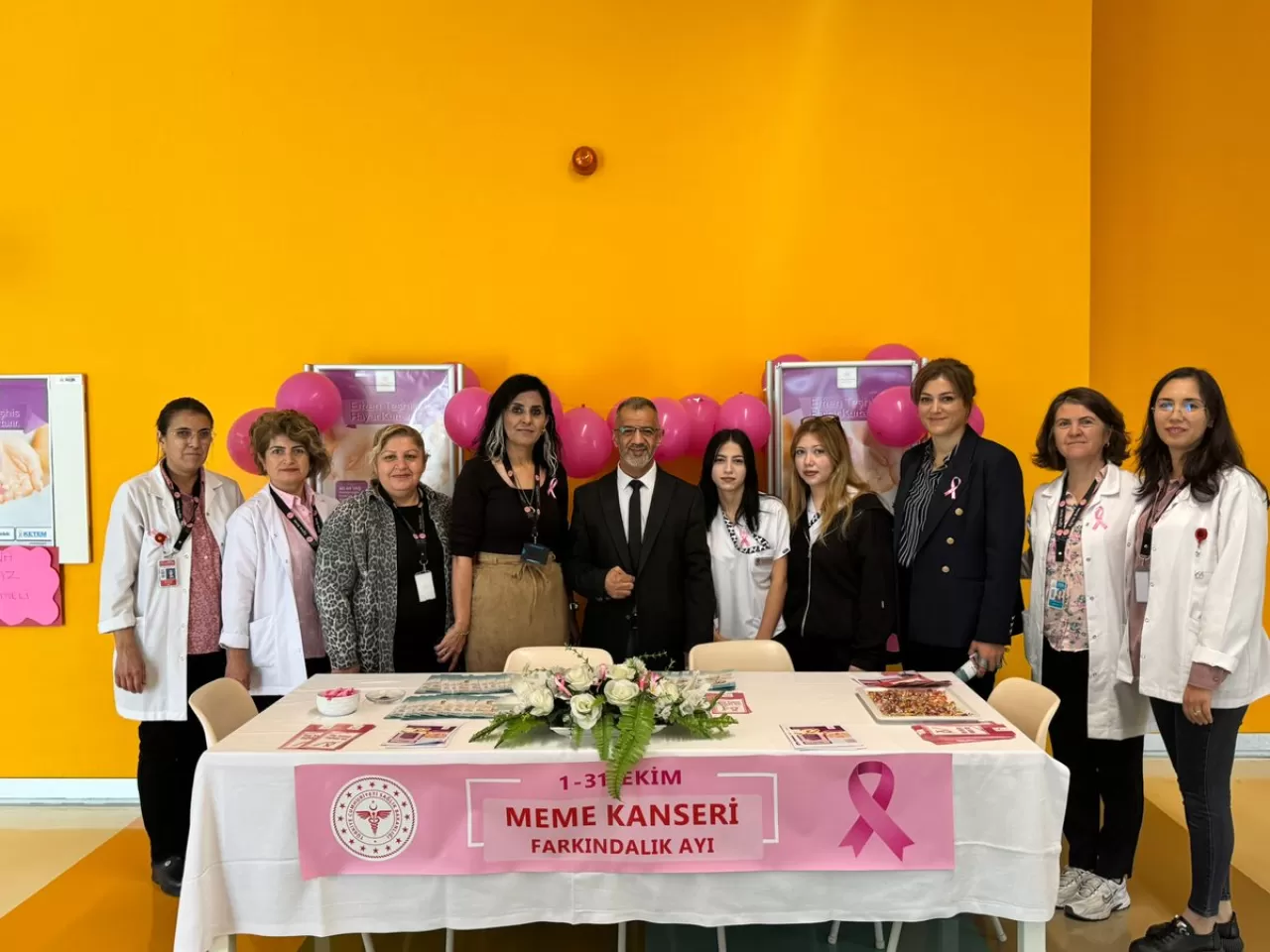 Isparta Şehir Hastanesi'nde Meme Kanseri Farkındalık Etkinliği Düzenlendi