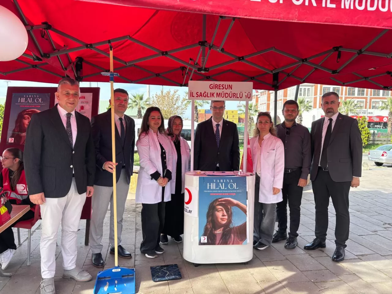 Giresun'da Kızılay Haftası Etkinliği: Kan Bağışı Hayat Kurtarır