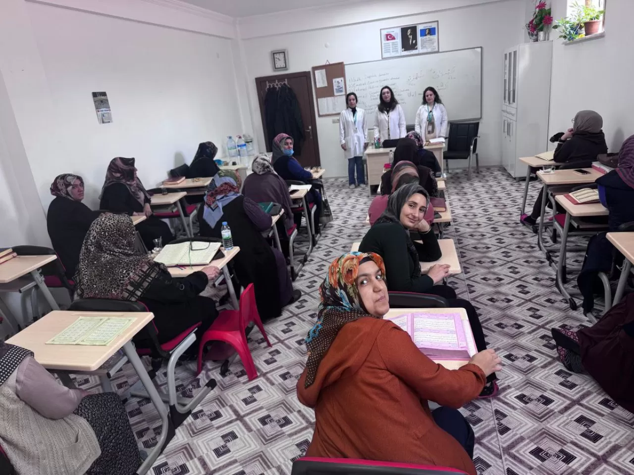 Nevşehir'de Sağlıklı Hayat Merkezi, Kuran Kursu'nda Bilgilendirme Yaptı