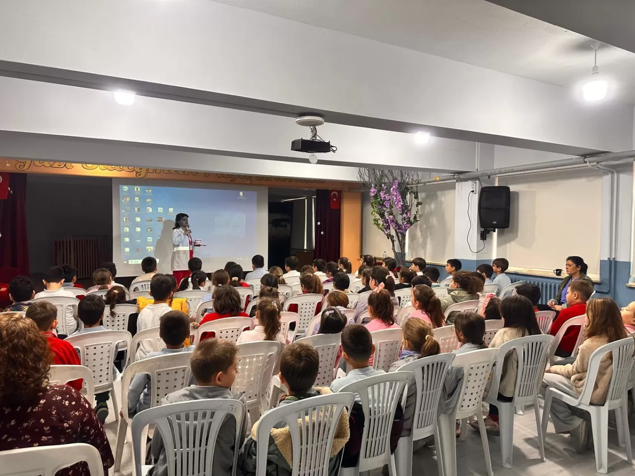 Gelibolu'da Öğrencilere Organ Bağışı Bilgilendirme Eğitimi