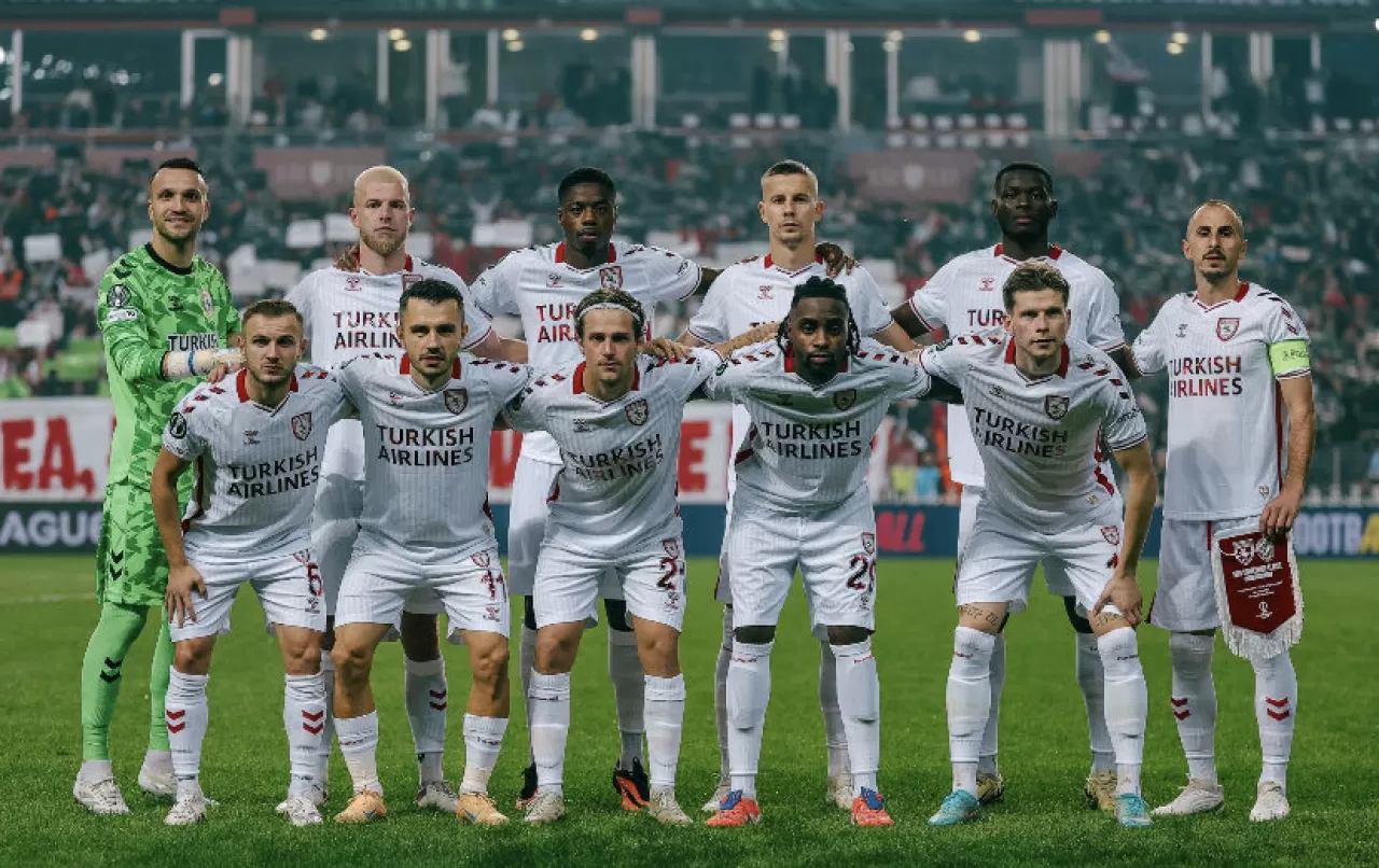 Samsunspor UEFA Konferans Ligi'nde Liderliğe Yükseldi: Hamrun Spartans 3-0 Mağlup Etti