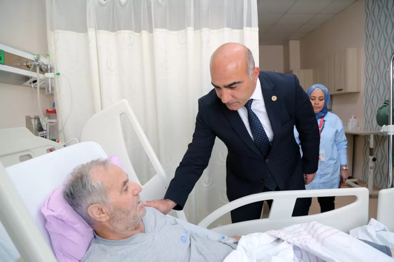 İzmir'de Gaziemir Devlet Hastanesi'ne Üst Düzey Ziyaret