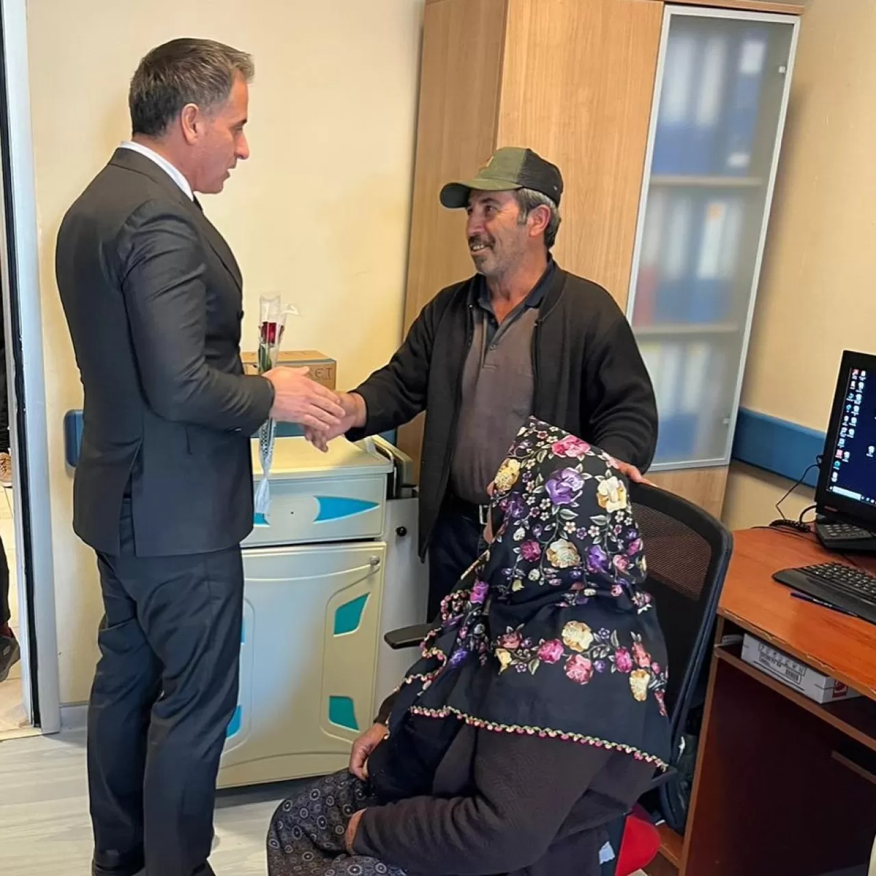 Ardahan İl Sağlık Müdürü, Posof'ta Diyaliz Hastalarını Ziyaret Etti