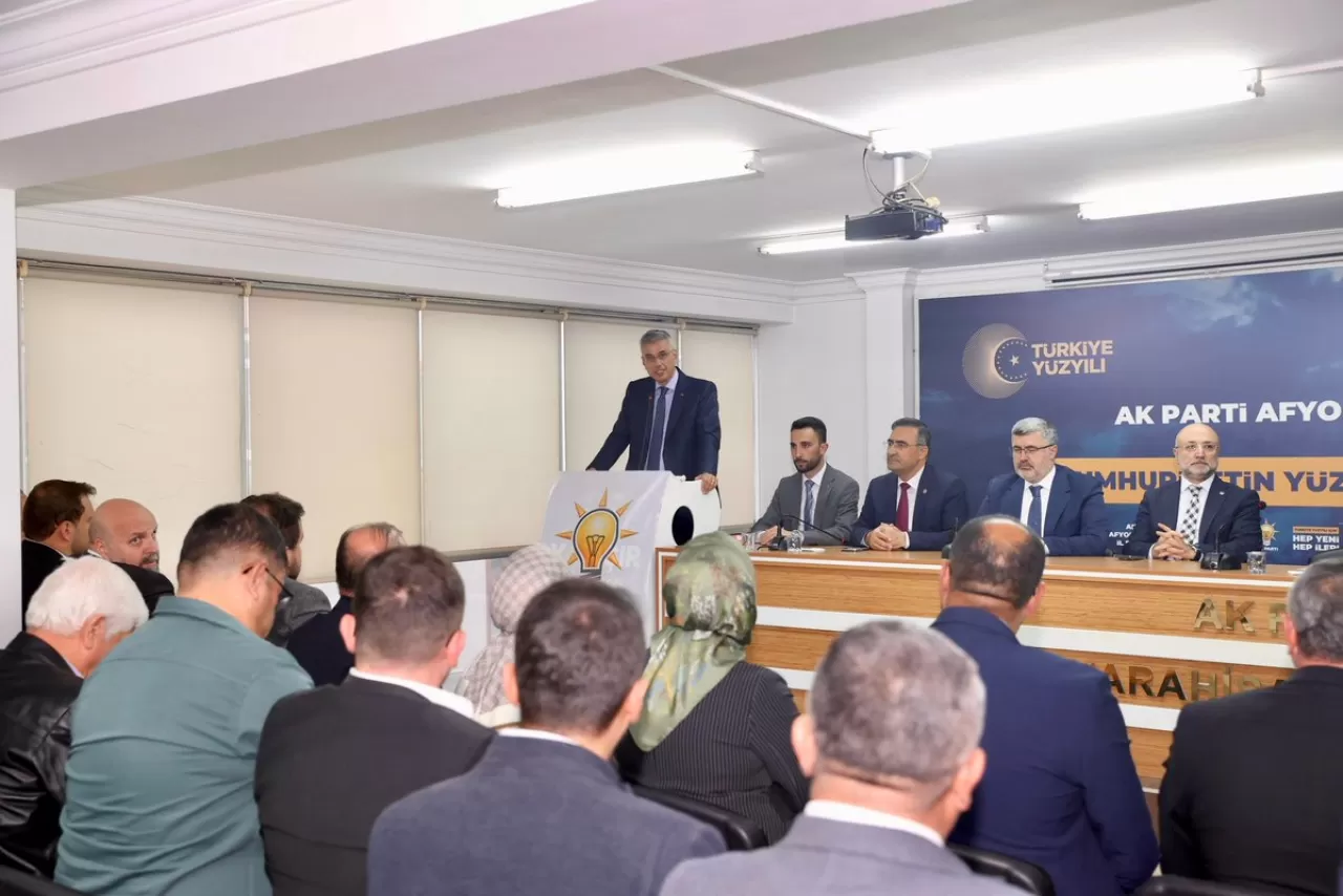 Sağlık Bakanı Prof. Dr. Kemal Memişoğlu, Afyonkarahisar'da Sağlık Yatırımlarını Değerlendirdi