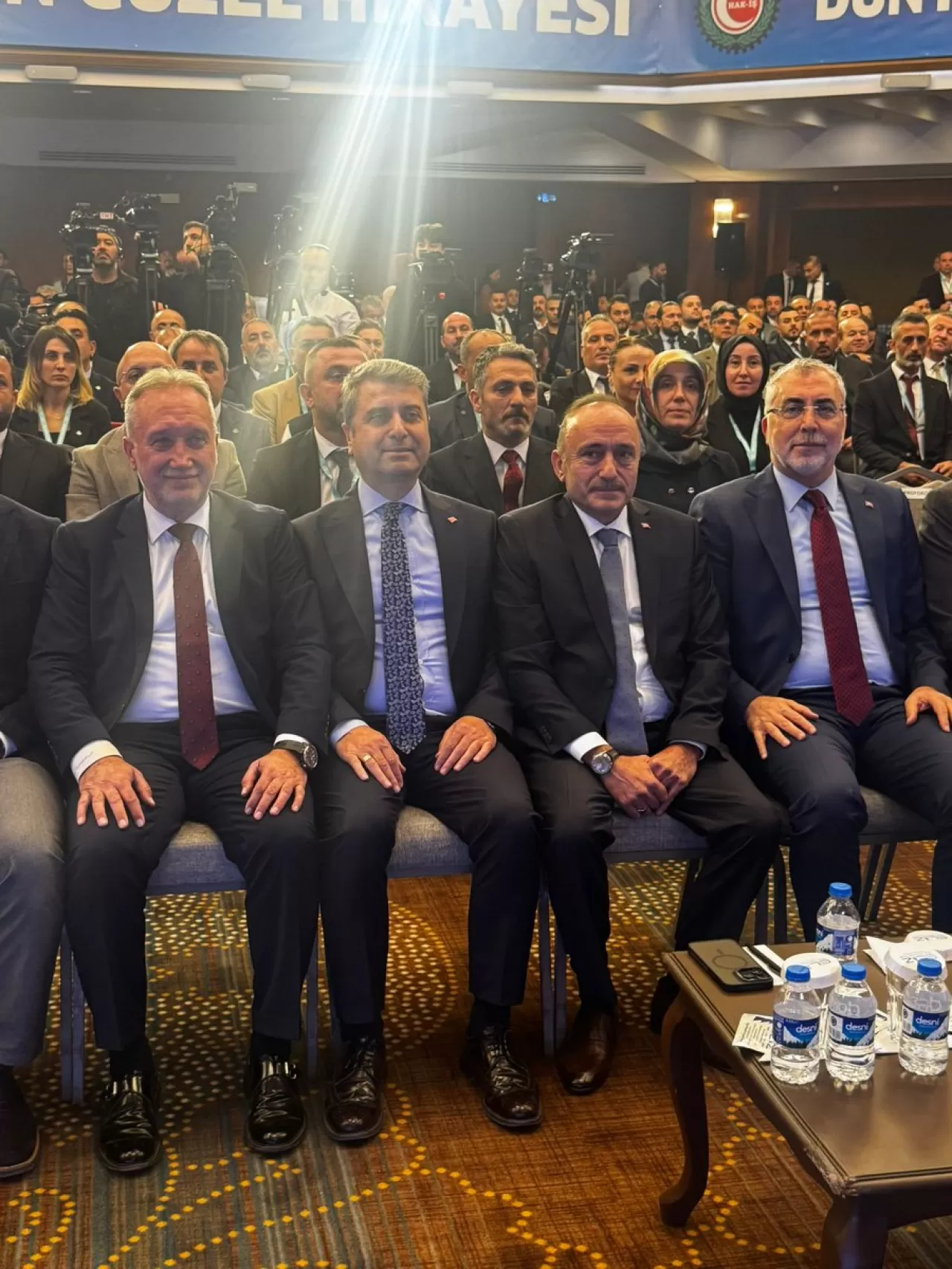 Trabzon İl Sağlık Müdürü Dr. Mehmet Topsakal, Ankara'daki Öz Sağlık-İş Sendikası Genel Kuruluna Katıldı