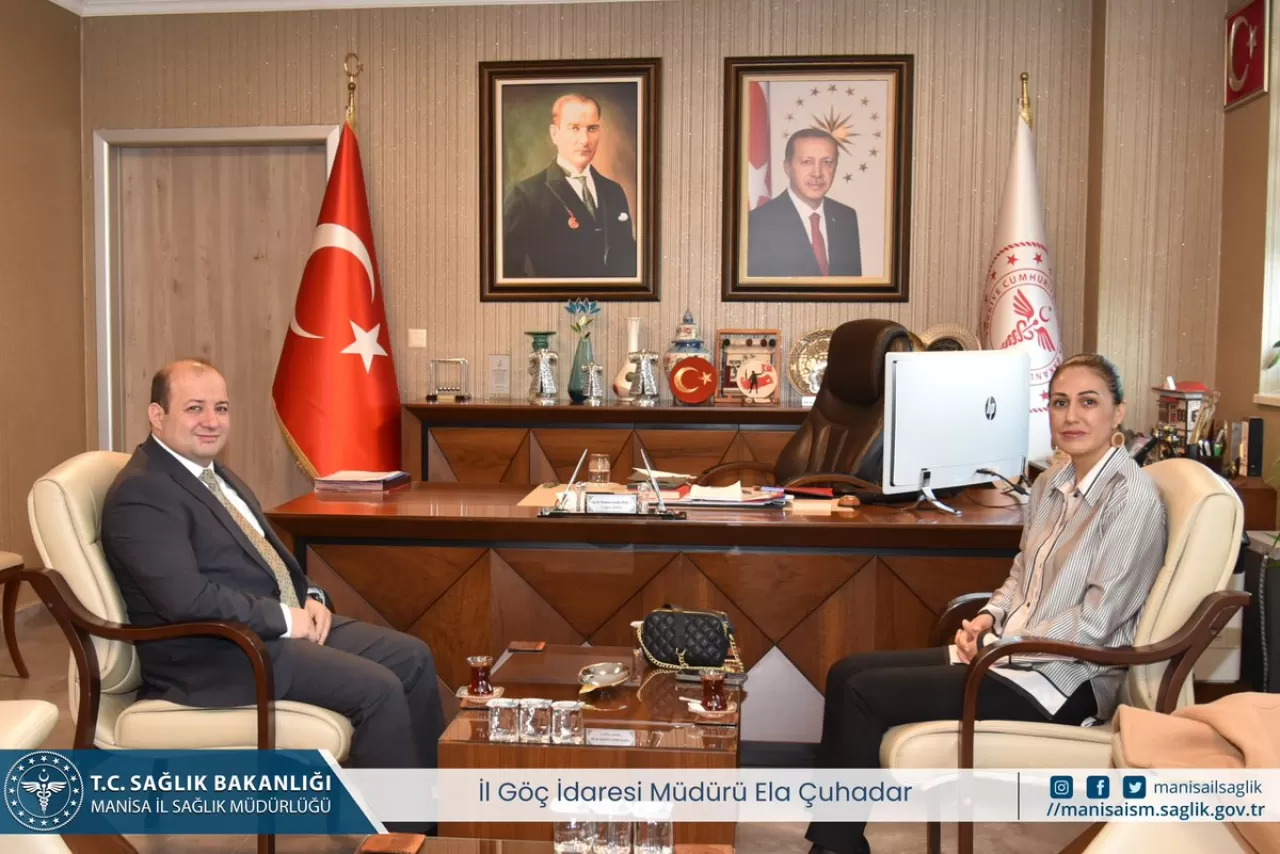 Manisa İl Göç İdaresi Müdürü, İl Sağlık Müdürü Zeren'i Ziyaret Etti