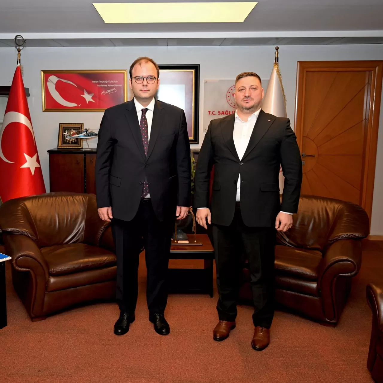 AK Parti Sancaktepe Yönetimi, İstanbul İl Sağlık Müdürü Güner'i Ziyaret Etti