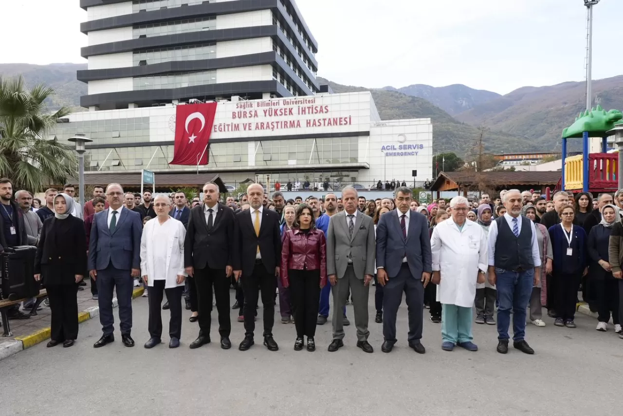 Bursa'da 10 Kasım Atatürk'ü Anma Töreni