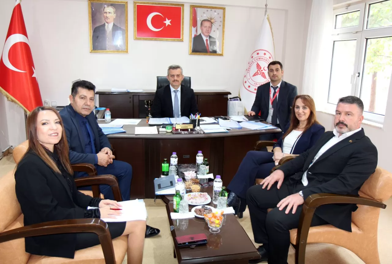 Denizli İl Sağlık Müdürü Çal'da Sağlık Hizmetlerini Değerlendirdi