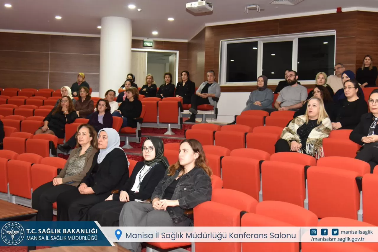 Manisa'da Organ Bağışı Mevzuatındaki Güncel Değişiklikler Personelle Paylaşıldı