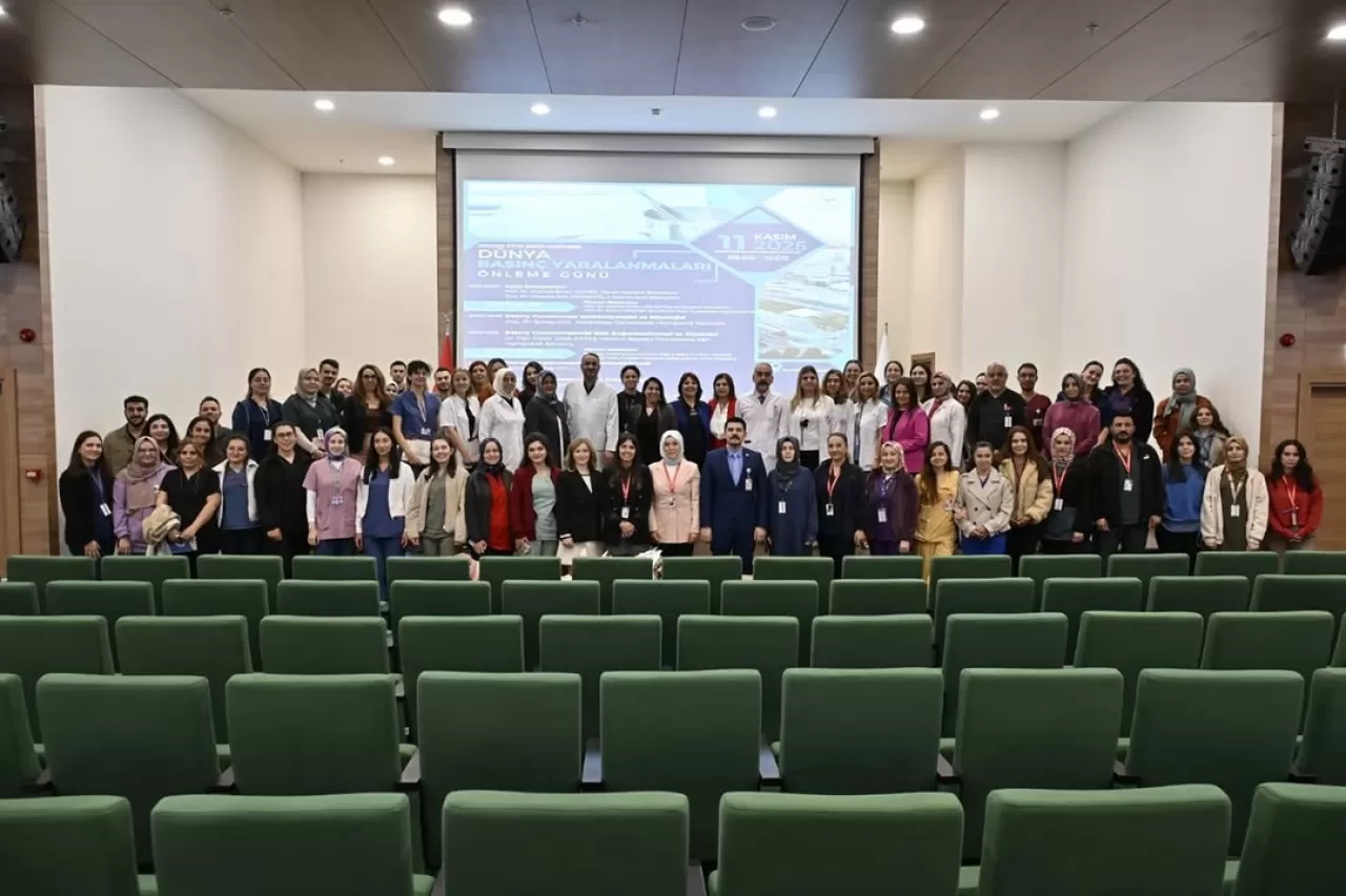 Ankara Etlik Şehir Hastanesi'nde Basınç Yaralanmalarını Önleme Günü Etkinliği