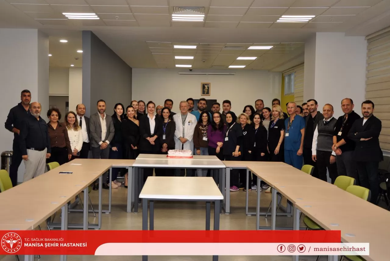 Manisa Şehir Hastanesi'nde Radyoloji Günü Kutlaması