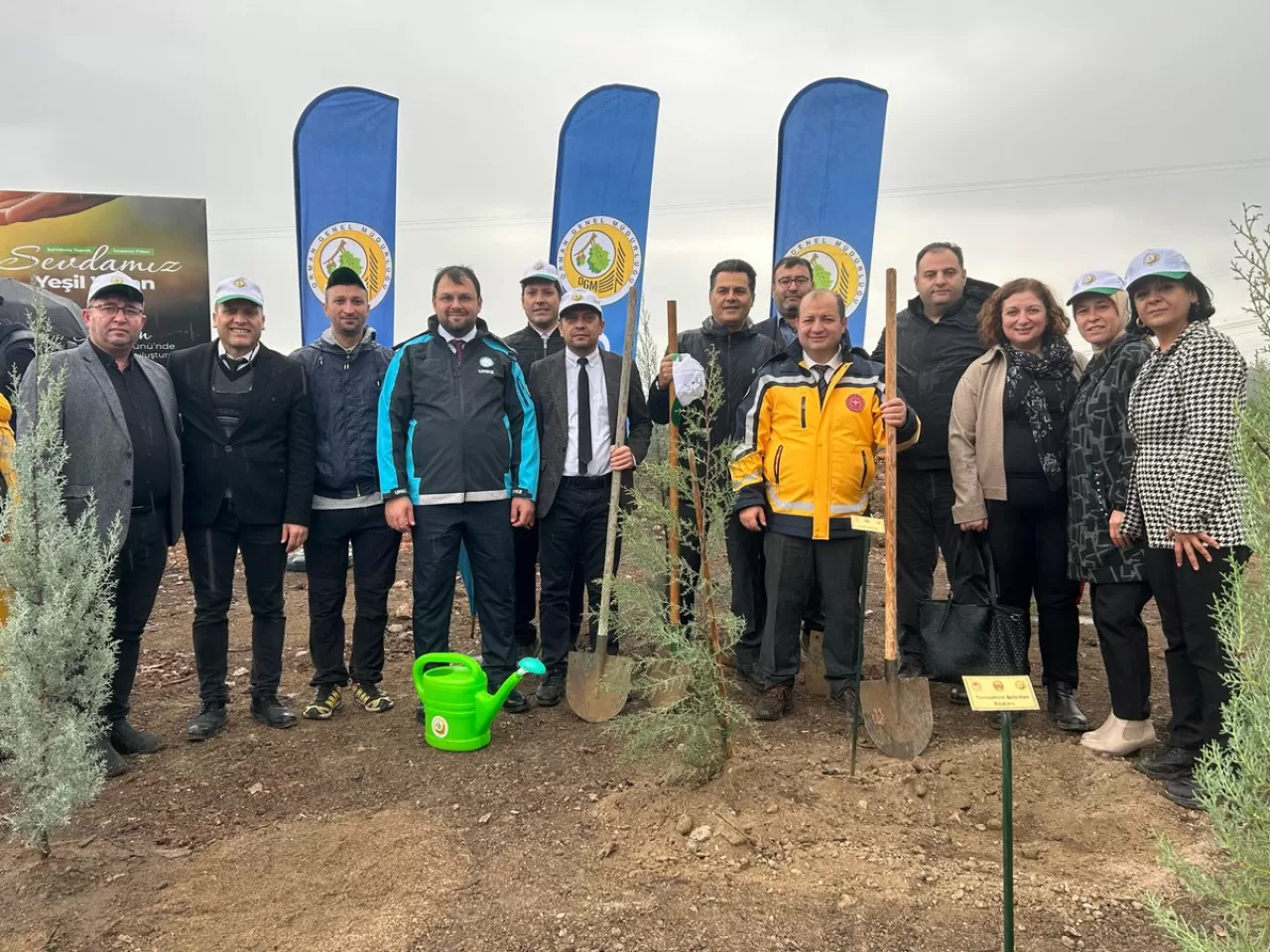 Manisa'da 35 Bin Fidan Toprakla Buluştu