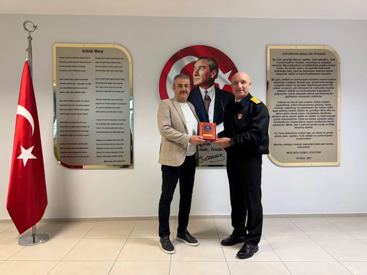 Tuğamiral Hamdi Abanoz, Muğla Eğitim ve Araştırma Hastanesi Başhekimi'ni Ziyaret Etti