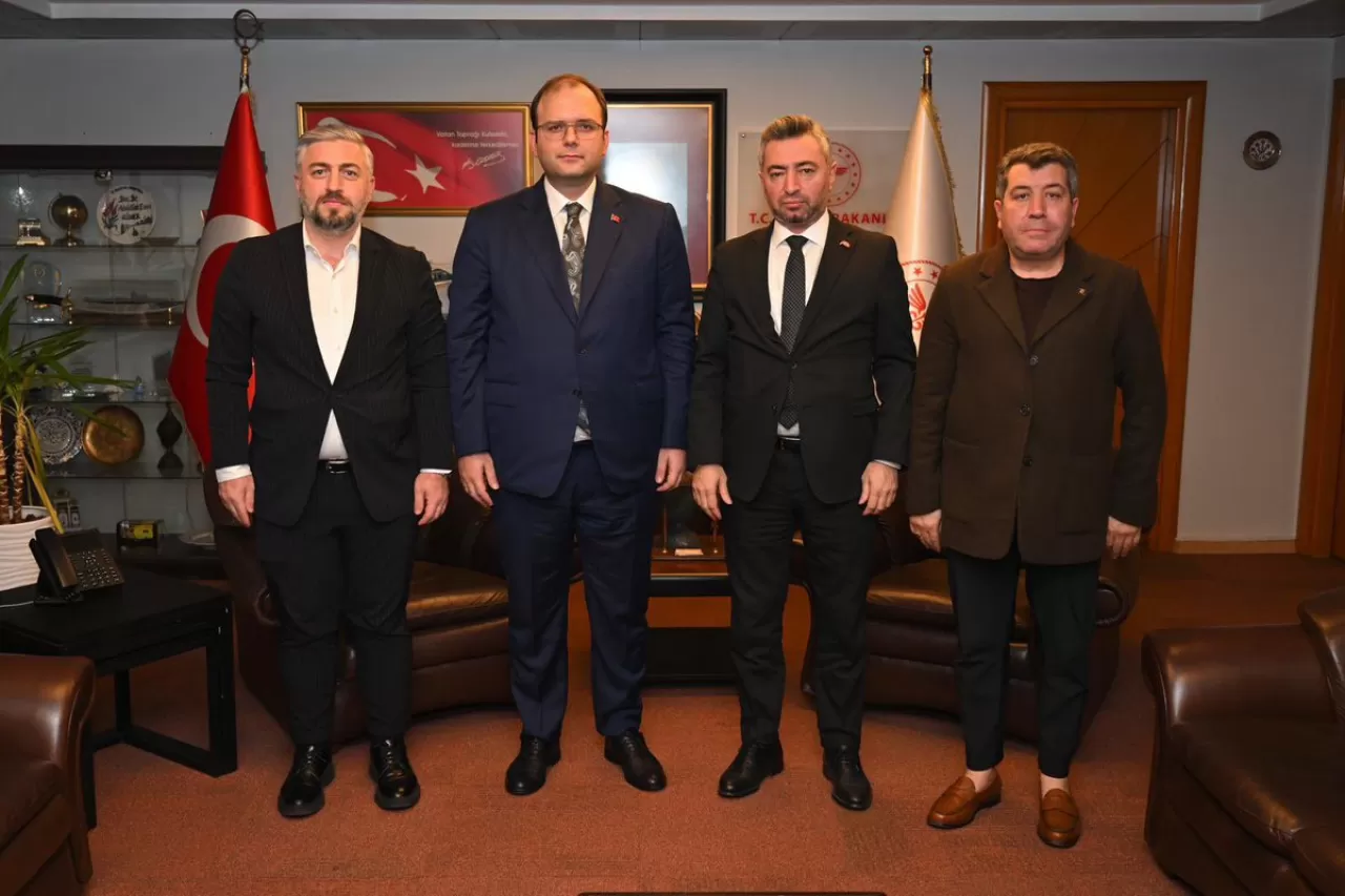 AK Parti Kağıthane İlçe Başkanı, İstanbul İl Sağlık Müdürü'nü Ziyaret Etti