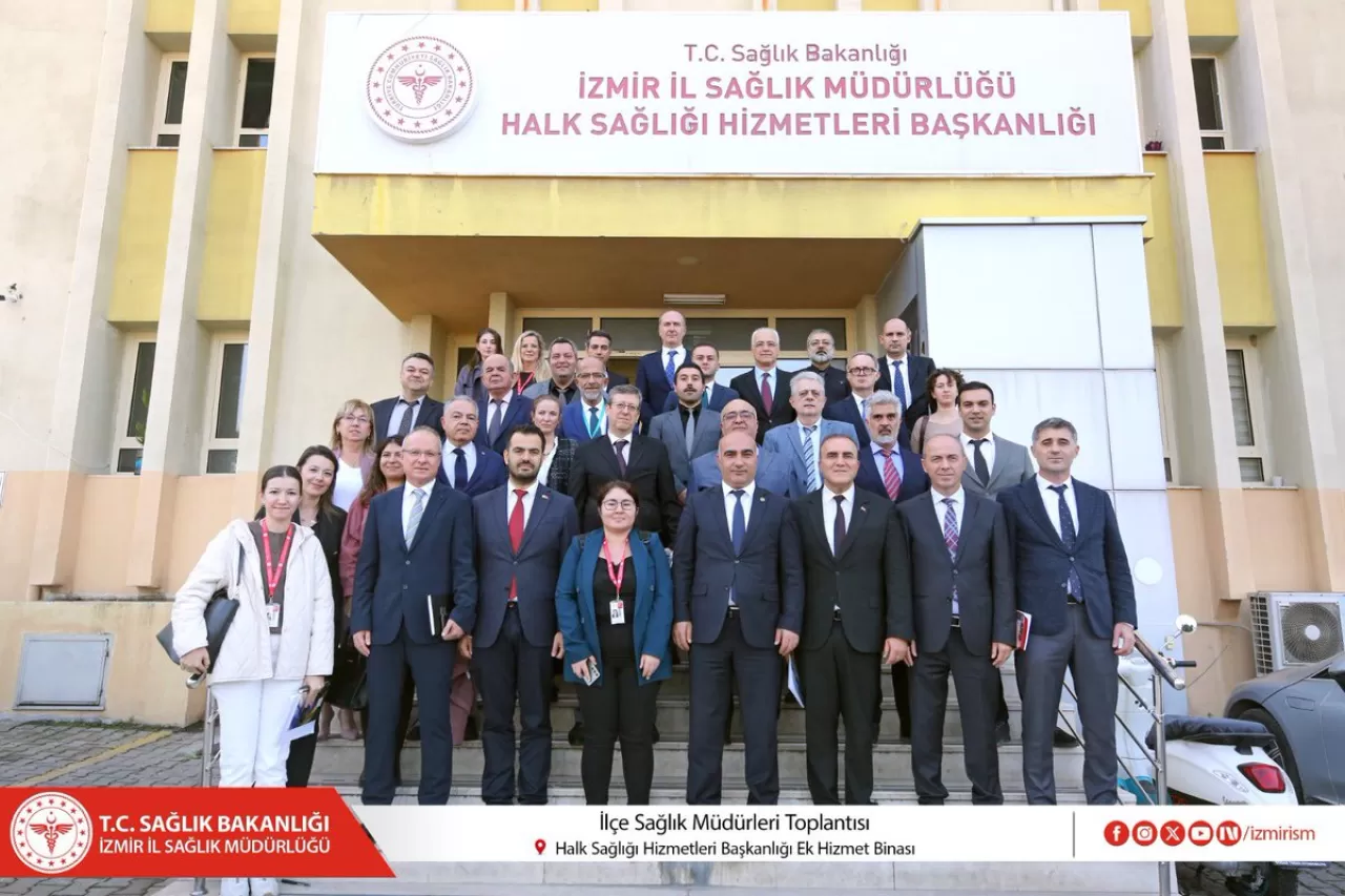 İzmir'de Birinci Basamak Sağlık Hizmetleri Masaya Yatırıldı