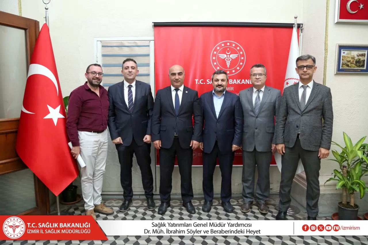 Sağlık Yatırımları Genel Müdür Yardımcısı, İzmir İl Sağlık Müdürü'nü Ziyaret Etti
