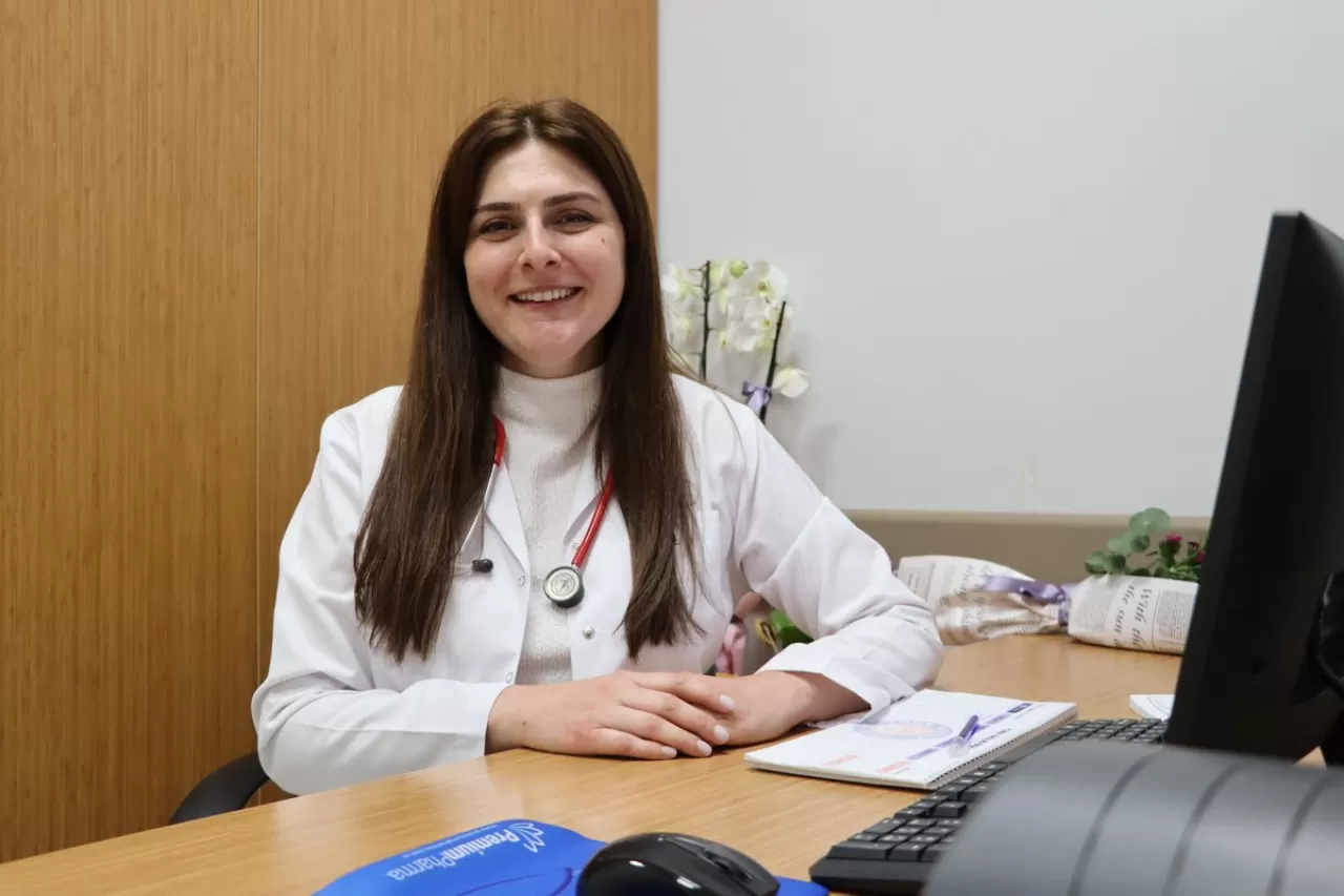 Sivas Numune Hastanesi'nde Çocuk Romatoloji Uzmanı Göreve Başladı