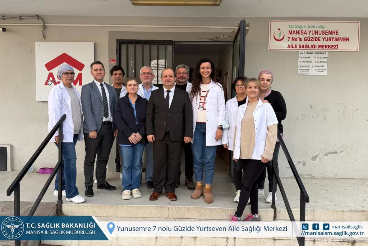 Manisa İl Sağlık Müdürü, Aile Sağlığı Merkezi'nde İncelemelerde Bulundu