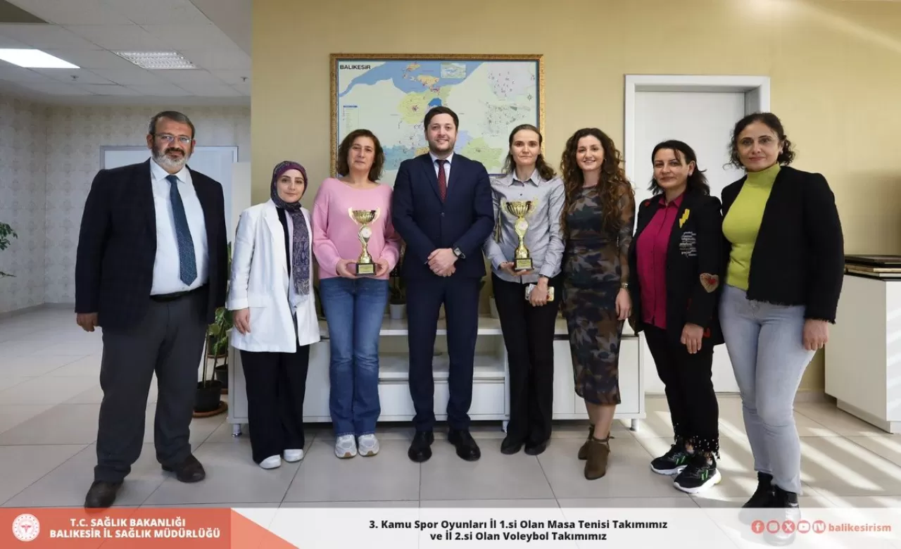 Balıkesir Sağlık Müdürlüğü Kadın Sporcularıyla Kamu Oyunlarında Farkındalık Yarattı