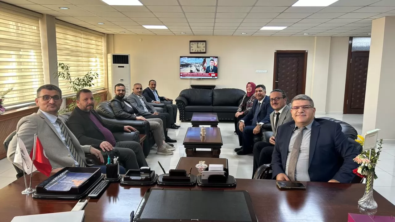 Siirt'e Atanan Yeni Tıp Fakültesi Dekanına Hayırlı Olsun Ziyareti