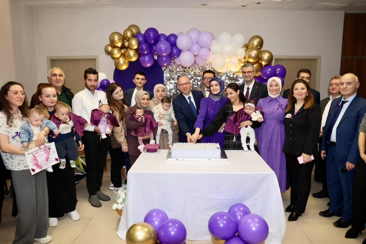 Giresun'da Dünya Prematüre Günü'nde Farkındalık Etkinliği Düzenlendi