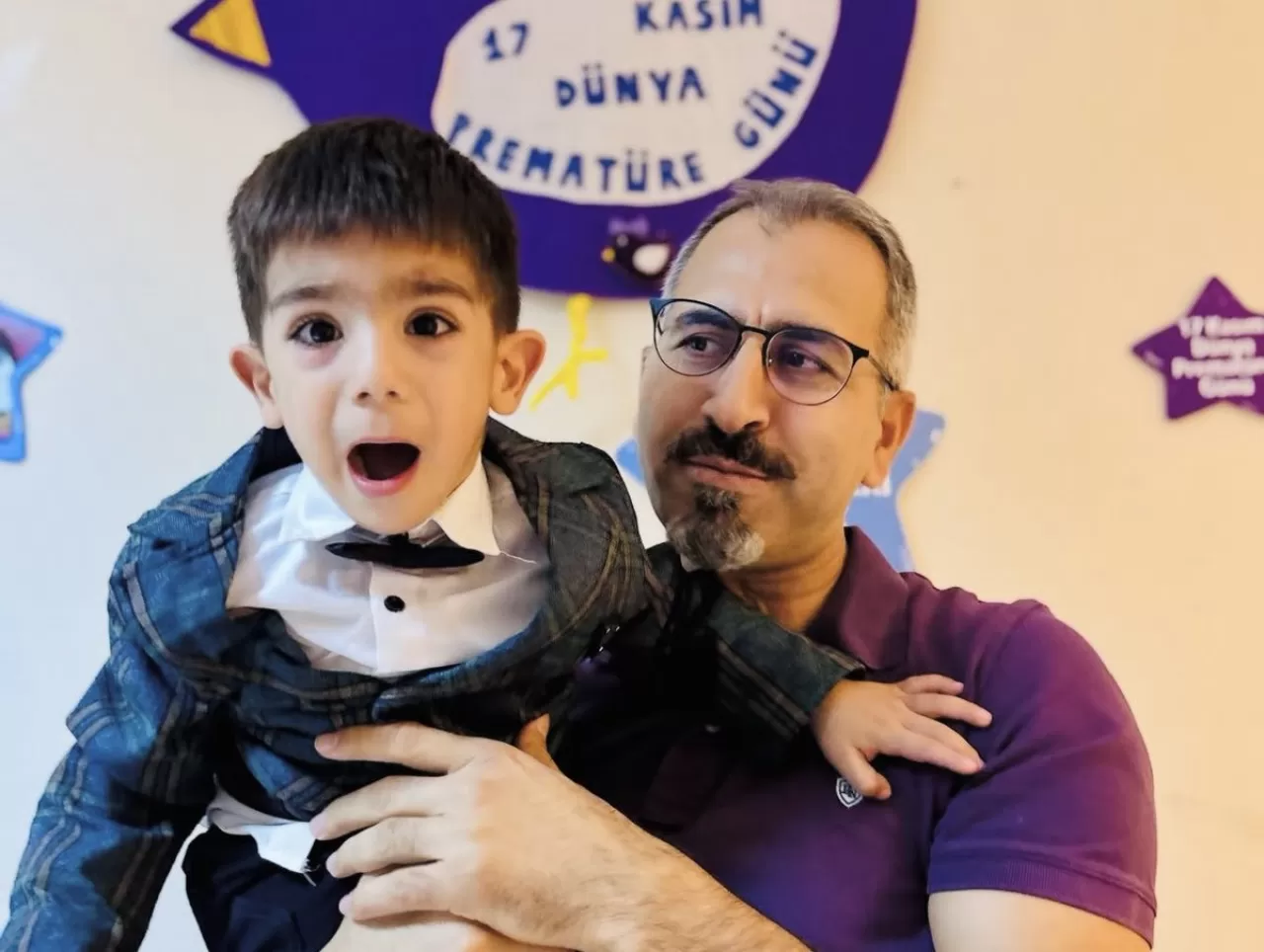 Antalya Eğitim ve Araştırma Hastanesi'nde Yenidoğan Ekibine Anlamlı Kutlama