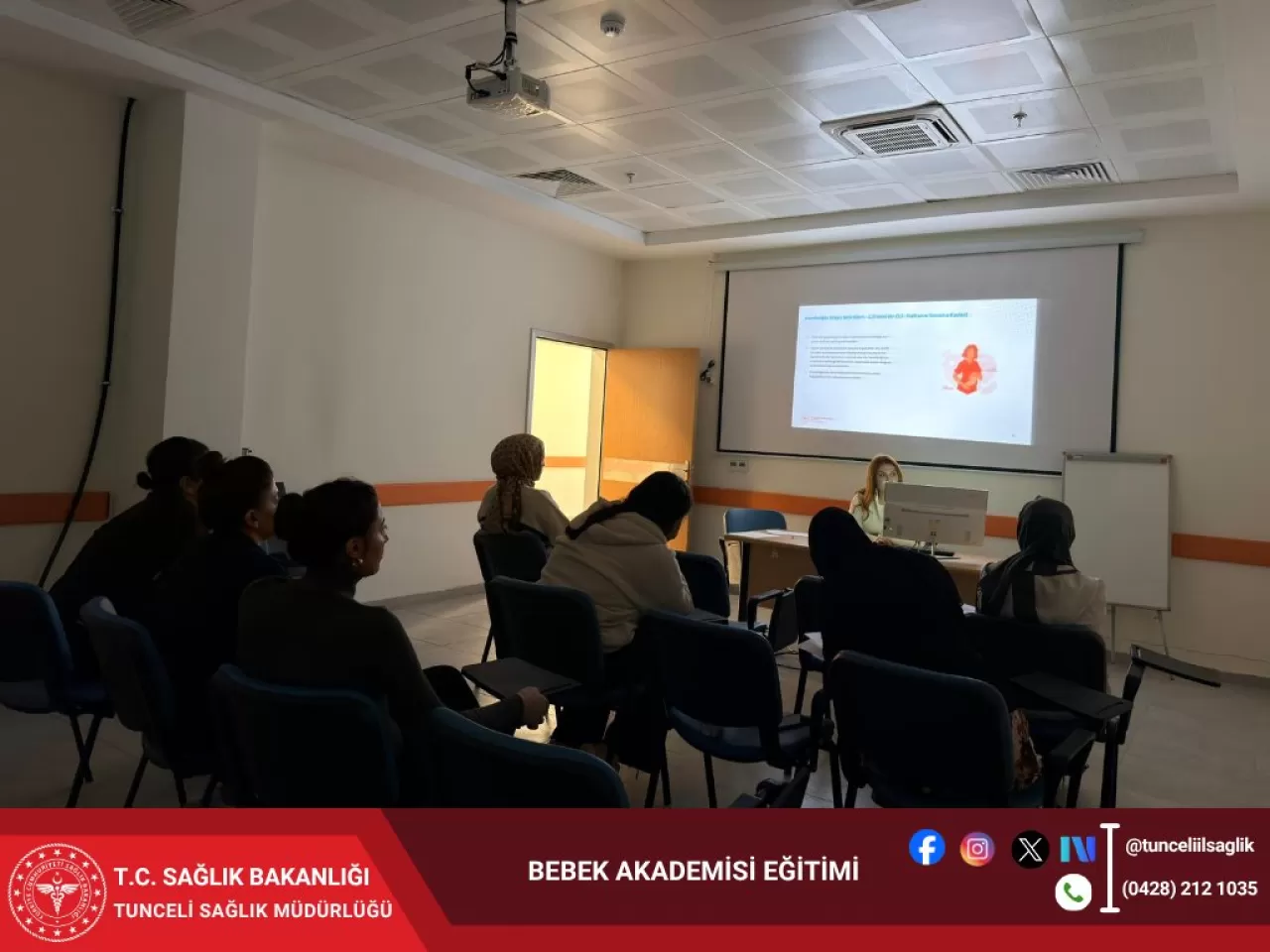 Tunceli'de Sağlık Çalışanları için Bebek Akademisi Eğitimi Düzenlendi