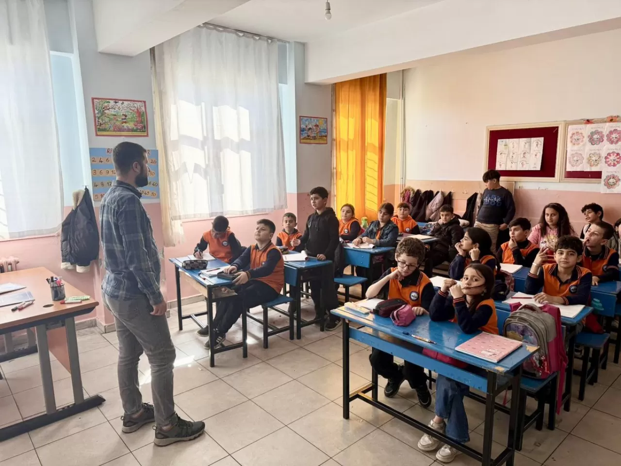 Batman'da Öğrencilere Teknoloji Bağımlılığı Eğitimi Verildi