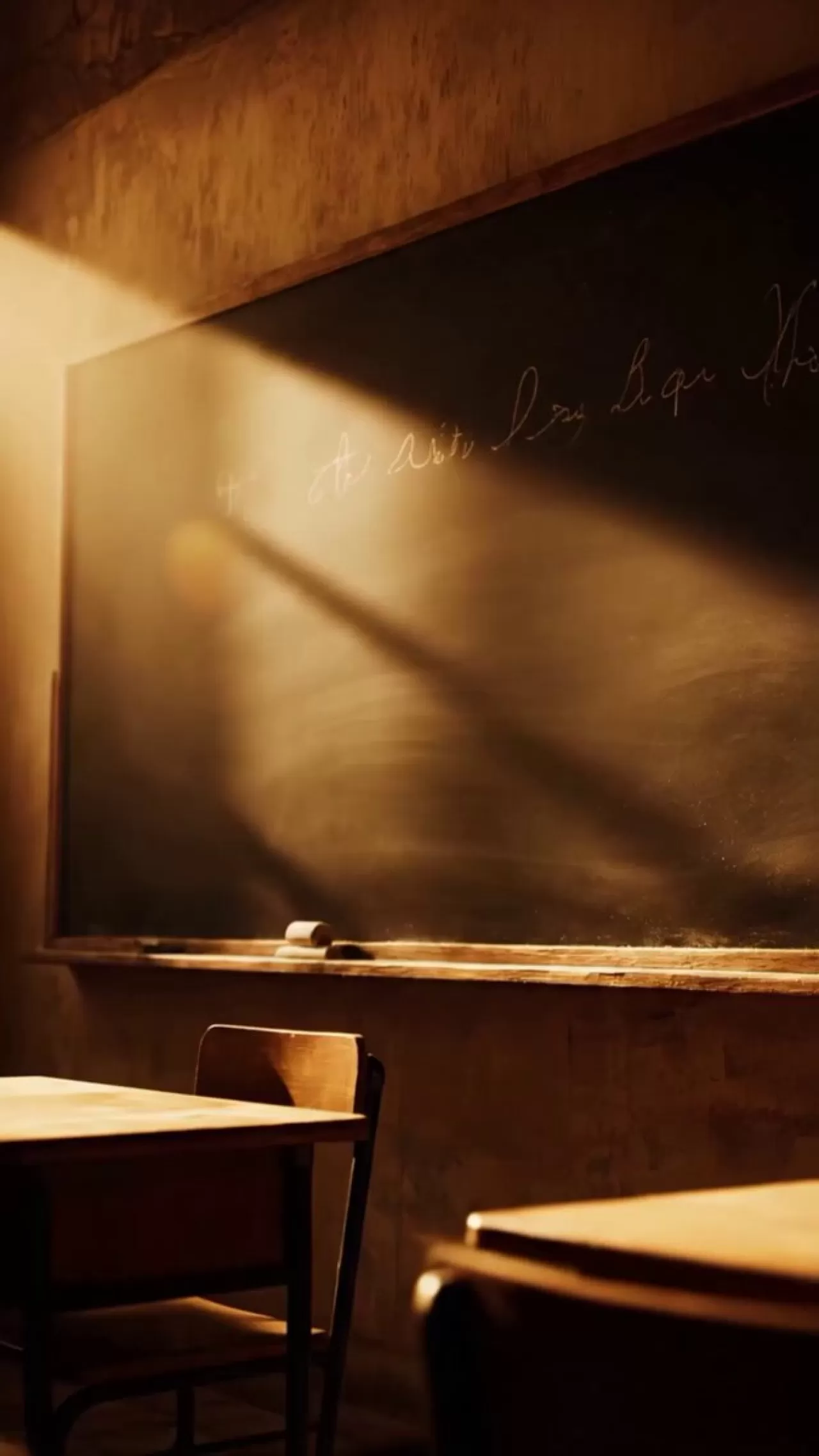 24 Kasım Öğretmenler Günü, Öğretmenlere Teşekkür Mesajlarıyla Kutlanıyor