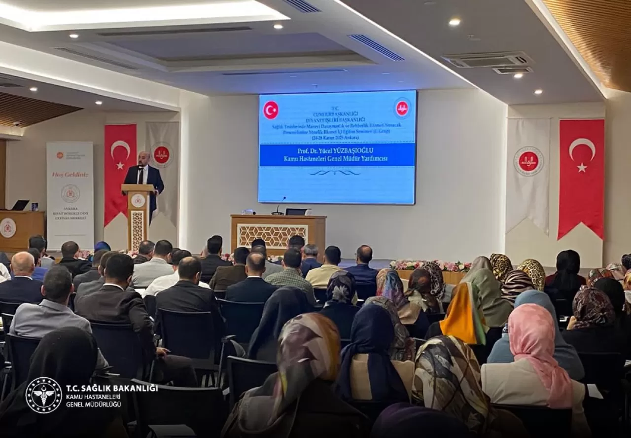 Sağlık Tesislerinde Manevi Destek Hizmetleri İçin Eğitim Semineri Düzenleniyor