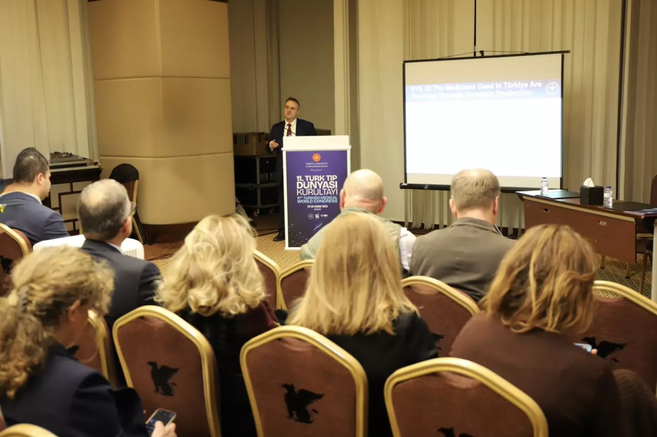 Türkiye'de İlaçta Yerlileşme Stratejileri 11. Türk Tıp Dünyası Kurultayı'nda Masaya Yatırıldı