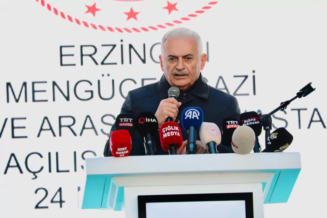 Mengücek Gazi Eğitim ve Araştırma Hastanesi Hizmete Açıldı