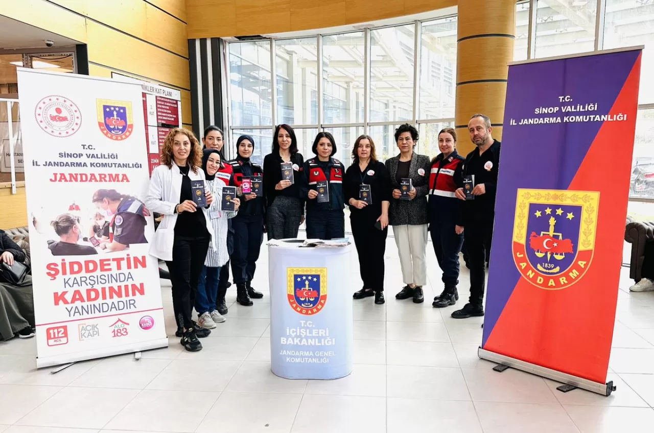 Sinop'ta Kadına Yönelik Şiddetle Mücadele ve KADES Bilgilendirmesi Yapıldı