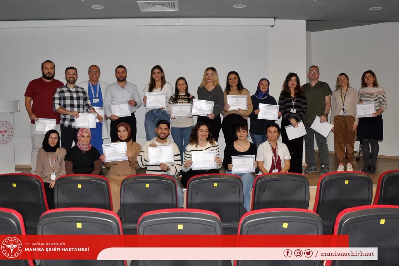 Manisa Şehir Hastanesi'nde Yoğun Bakım Hemşireliği Eğitimi Tamamlandı