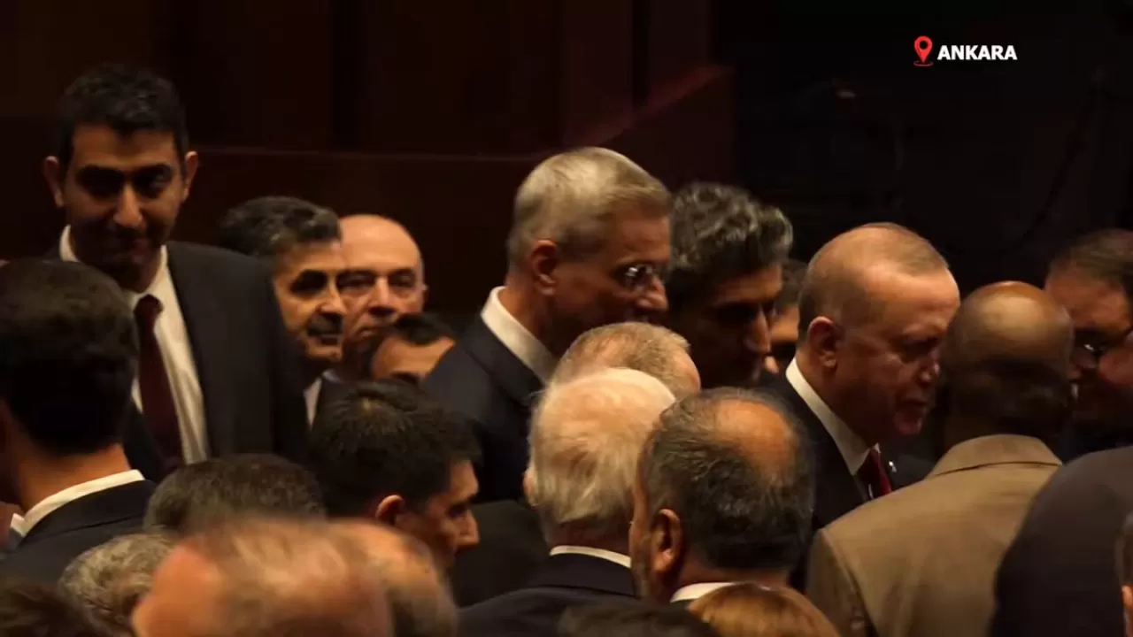 2025 TÜSEB Ödülleri Sahiplerini Buldu: Sağlık ve Bilim Dünyasının Öne Çıkan İsimleri Ödüllendirildi