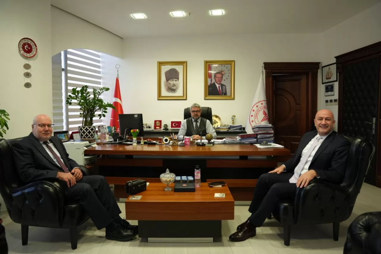 Marmaragaz Yönetimi Yalova İl Sağlık Müdürü'nü Ziyaret Etti