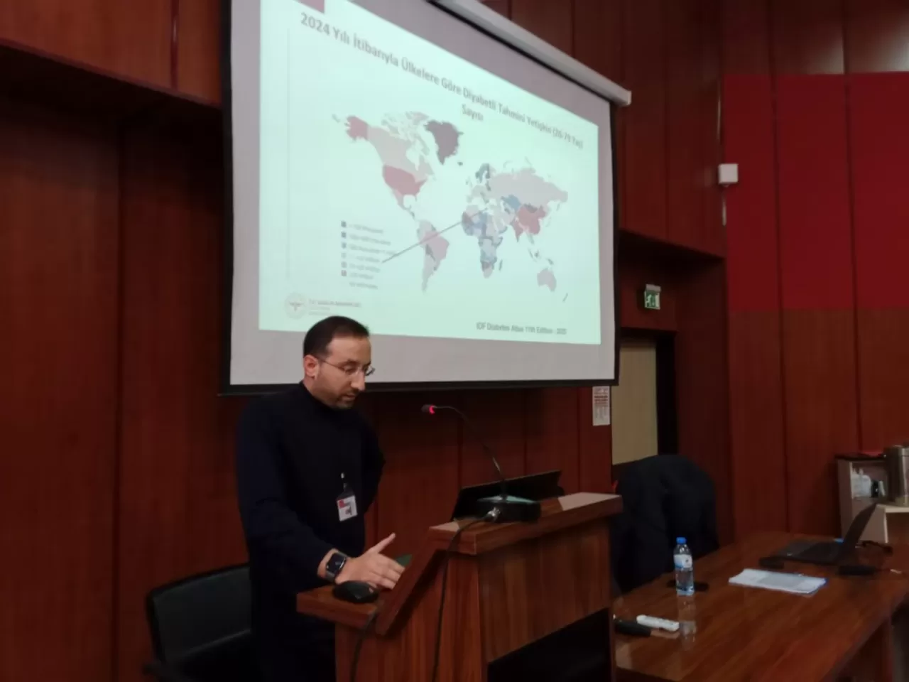 Niğde'de Aile Hekimlerine Yönelik Diyabet Eğitimi Düzenlendi