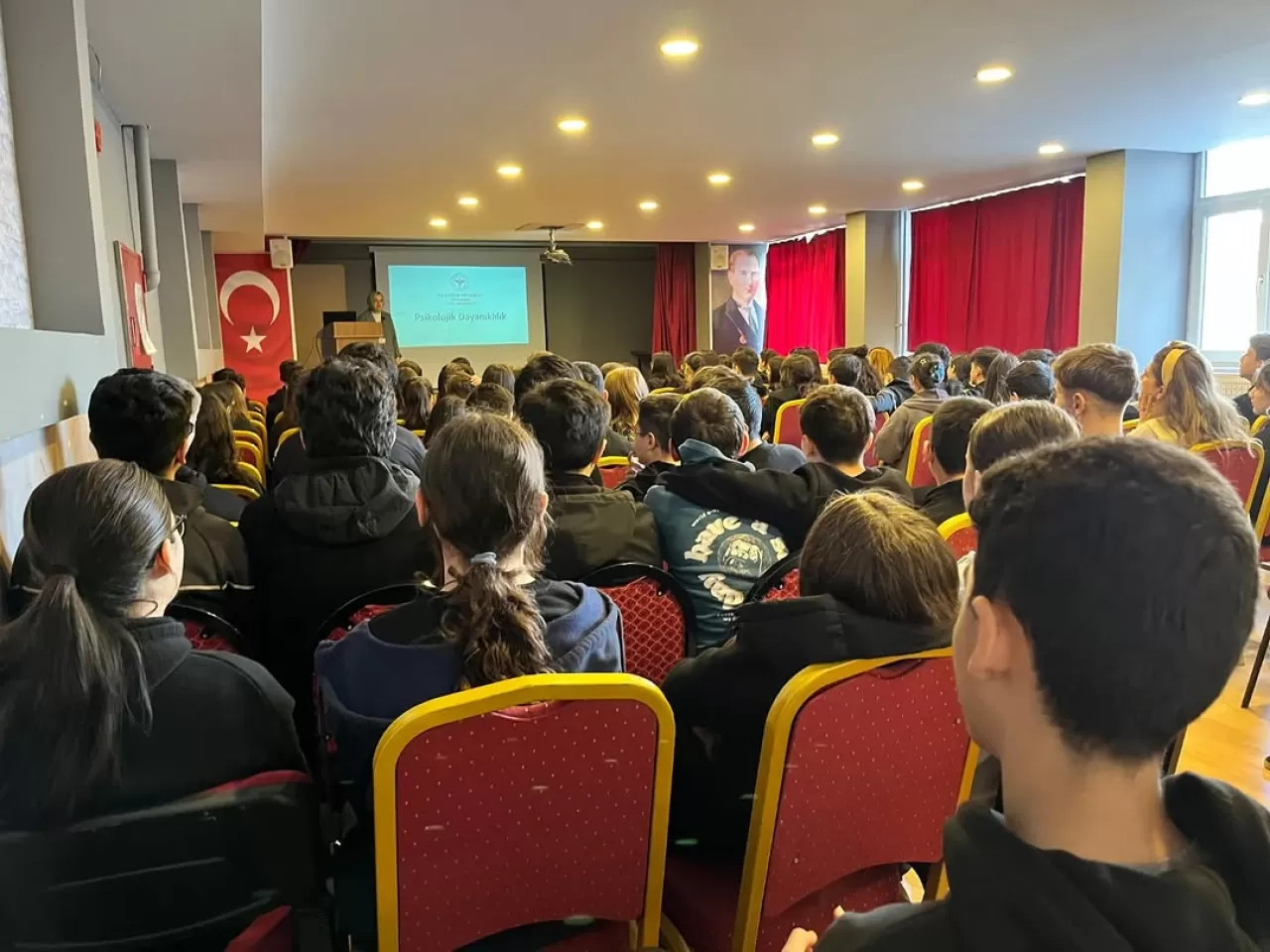 Bursa Gürsu'da Lise Öğrencilerine Psikolojik Dayanıklılık Eğitimi