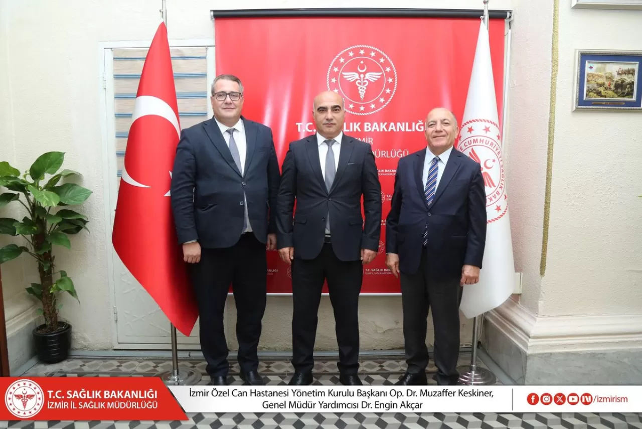 İzmir Özel Can Hastanesi Yöneticilerinden İl Sağlık Müdürü'ne Nezaket Ziyareti