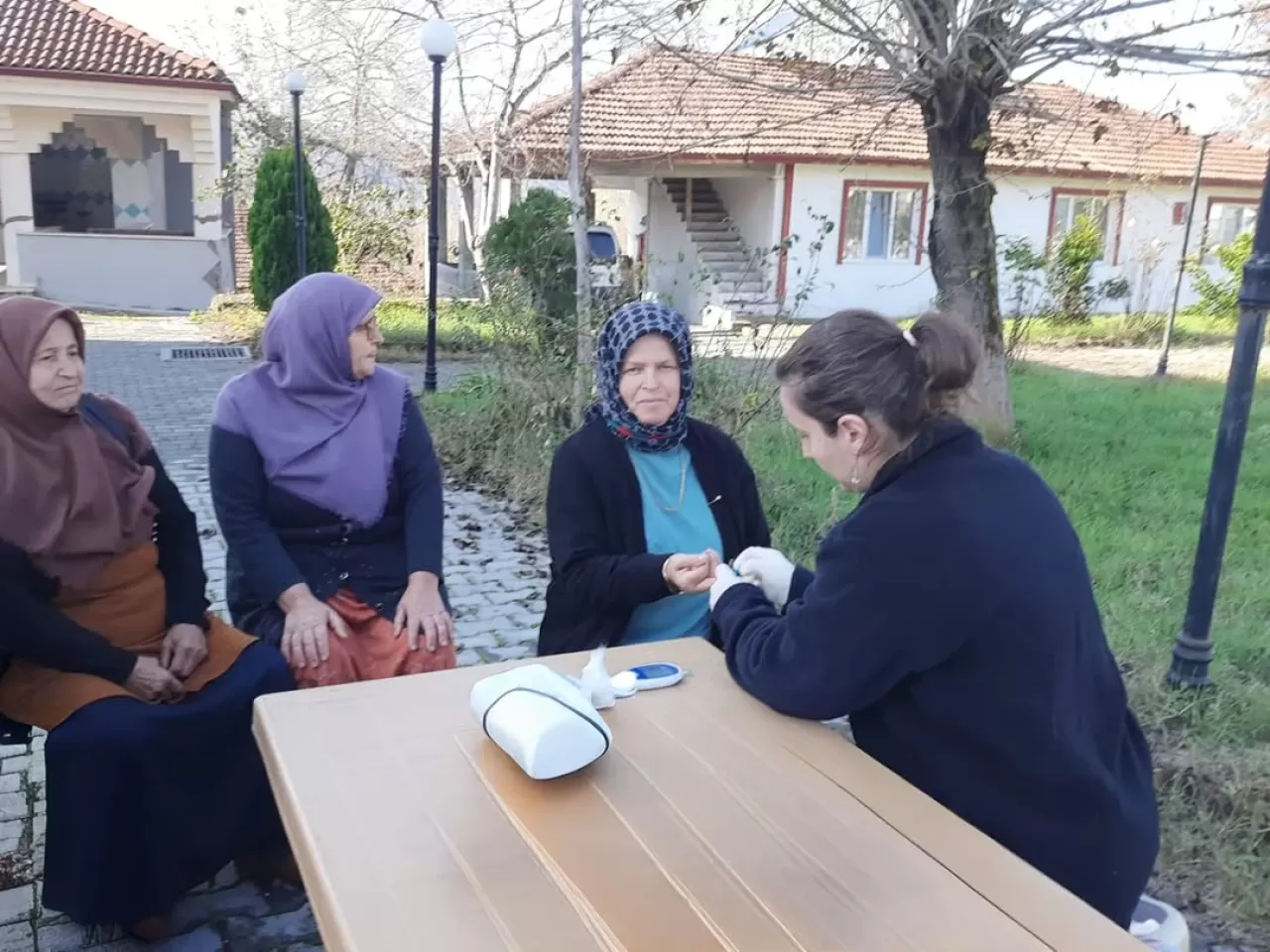 Bartın'da Kırsal Mahallelerde Mobil Sağlık Taramaları Yapıldı