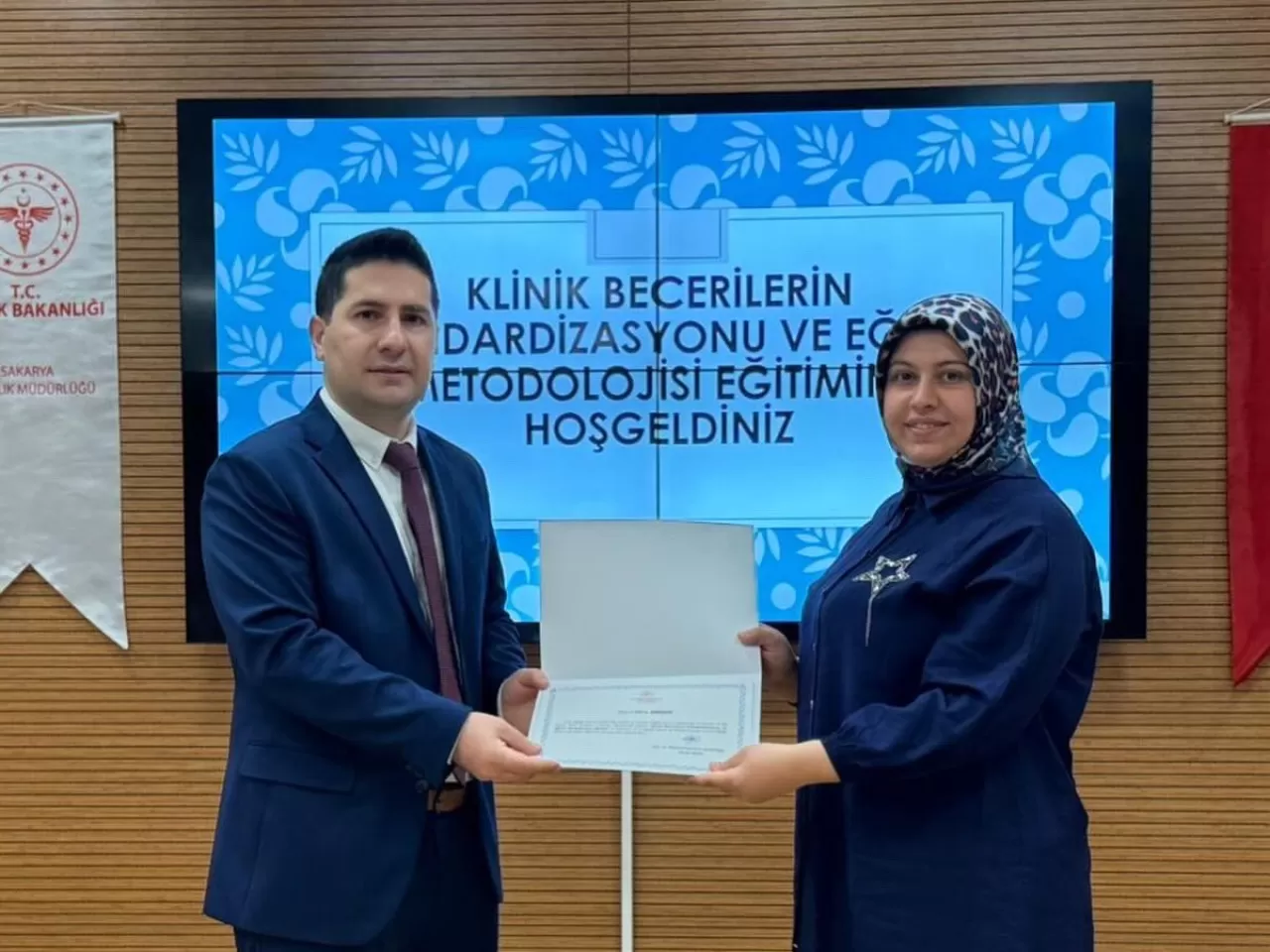 Sakarya'da Klinik Beceriler Eğitimi Tamamlandı: 25 Yeni Eğitimci Sertifika Aldı