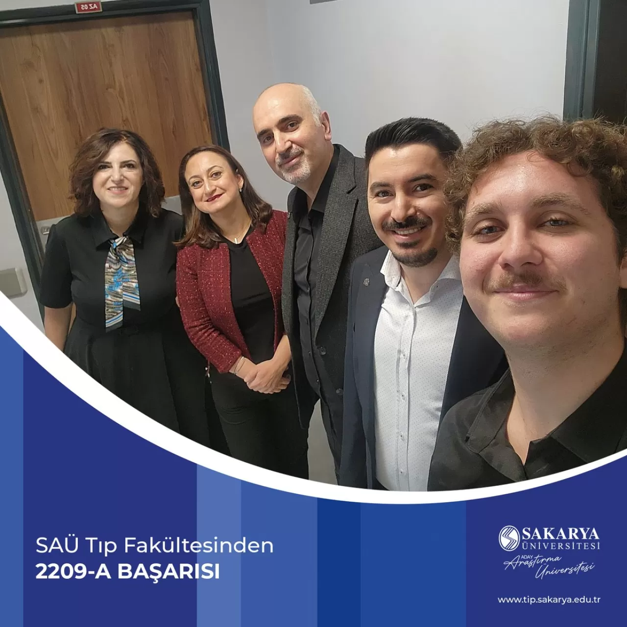 Sakarya Üniversitesi Tıp Fakültesi Öğrencileri TÜBİTAK 2209-A Projesinde Başarı Elde Etti