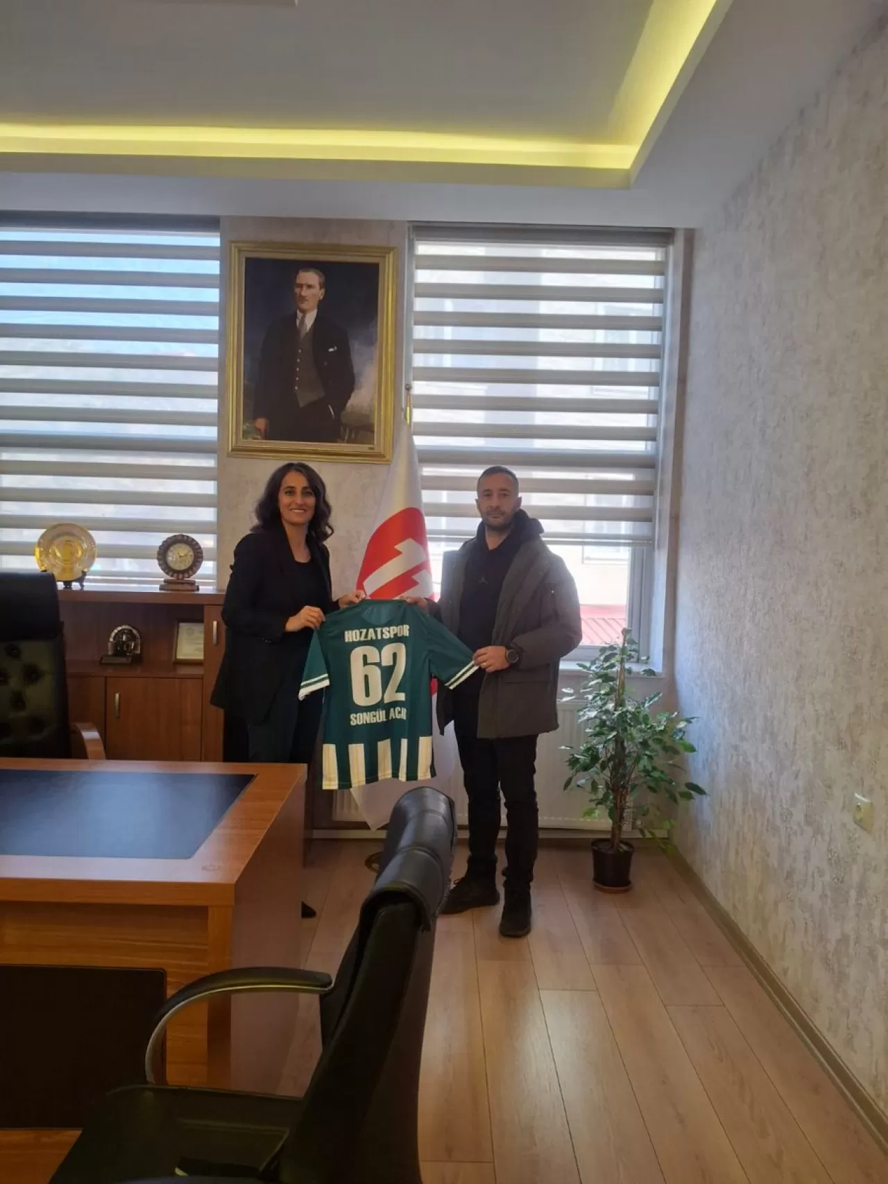 Yeni Hozat Spor Kulübü Tunceli 112 Acil Çağrı Merkezi'ni Ziyaret Etti