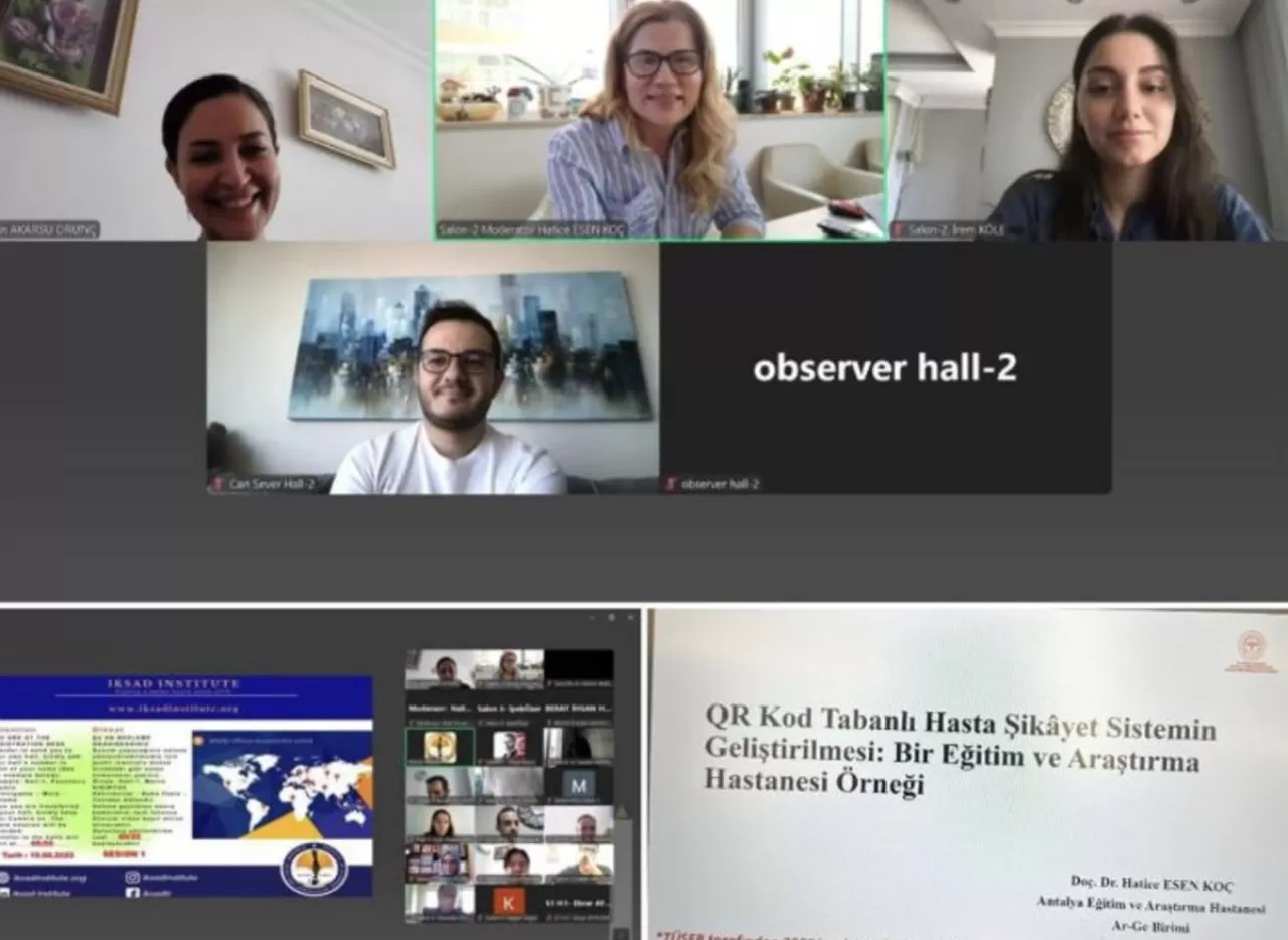 Antalya'da QR Kod ile Hasta Şikayet Sistemi Kongrede Tanıtıldı