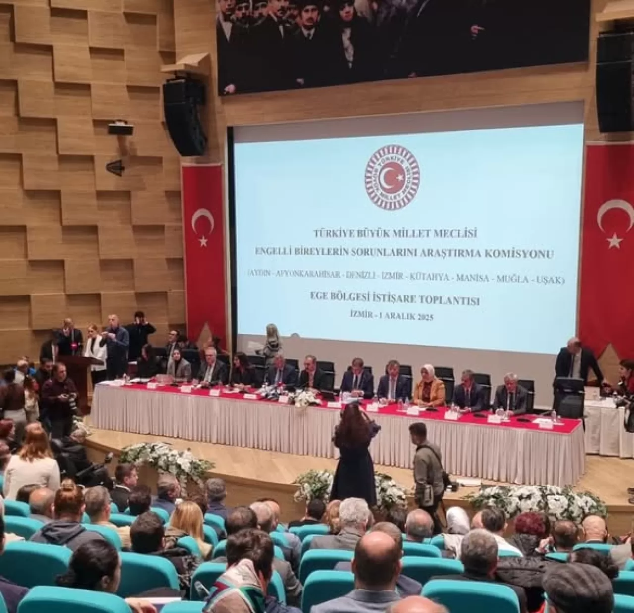 TBMM Engelli Komisyonu Ege Bölgesi Toplantısı İzmir'de Yapıldı