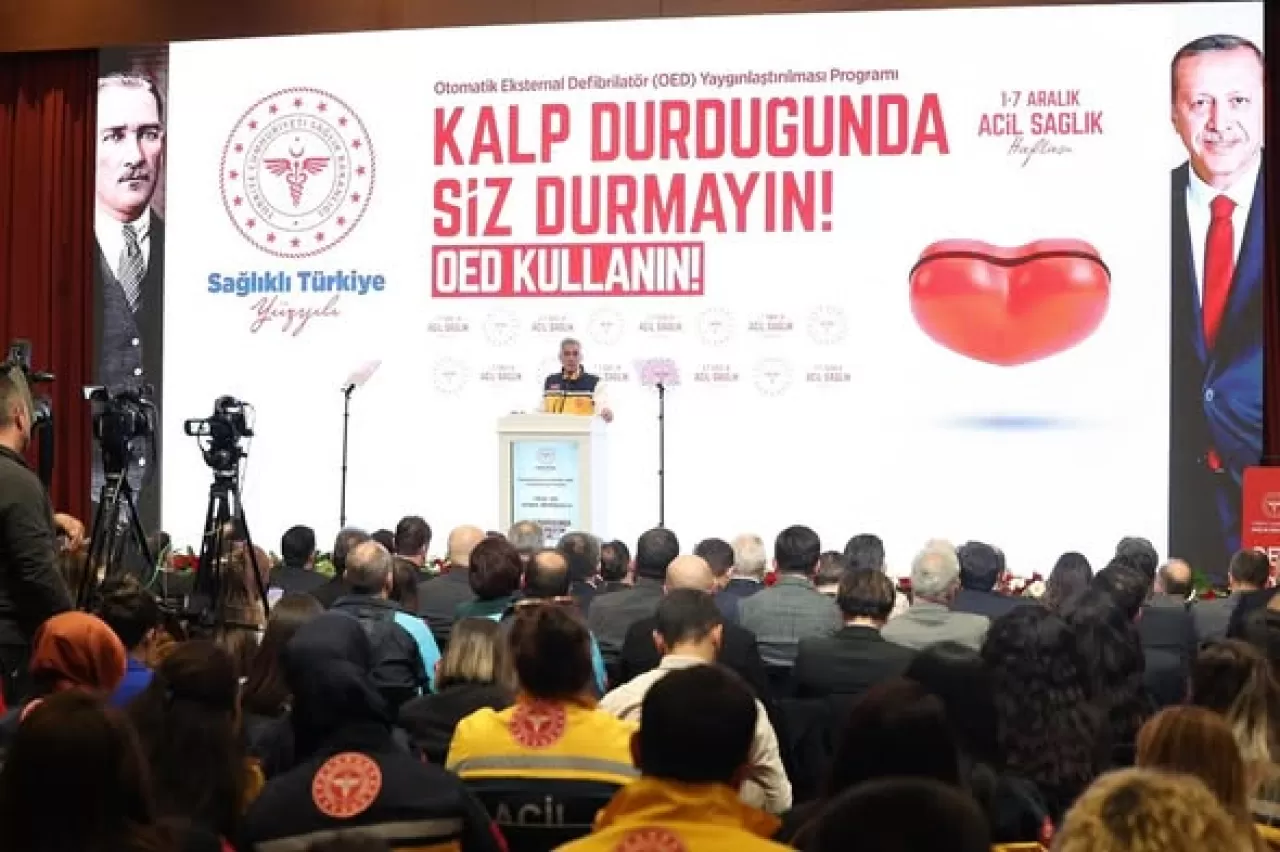 Ankara'da Yerli Otomatik Şok Cihazı Tanıtıldı: Her Birey Potansiyel Hayat Kurtarıcı Olacak