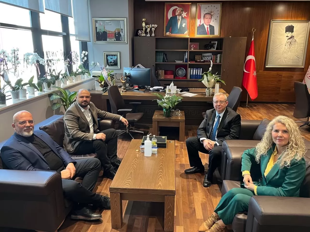 AK Parti Süleymanpaşa İlçe Yönetimi, Tekirdağ Şehir Hastanesi Başhekimi'ni Ziyaret Etti