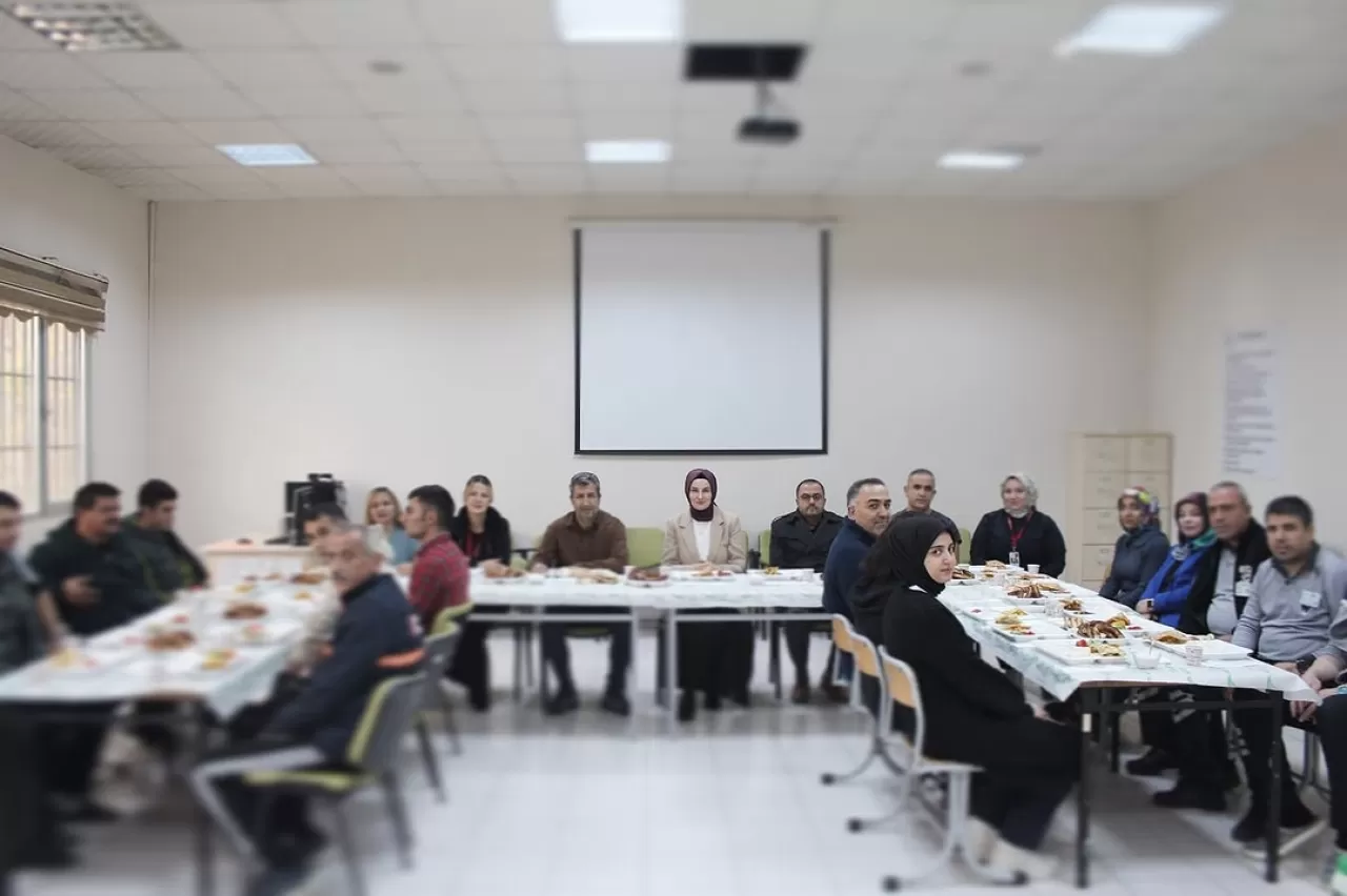 Elazığ AMATEM'de Başhekim Kaya'nın Katılımıyla Kahvaltı Programı Düzenlendi